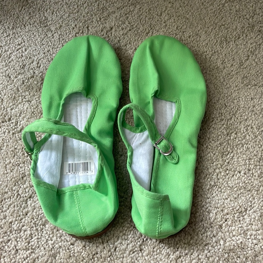 Green ballet flats